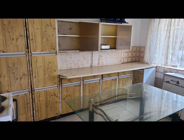 4 BEDROOM FREESTANDING FOR SALE IN SYDENHAM
